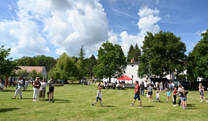 Oslavy 570. výročie 1.písomnej zmienky o obci Dvorec -31.5.2025